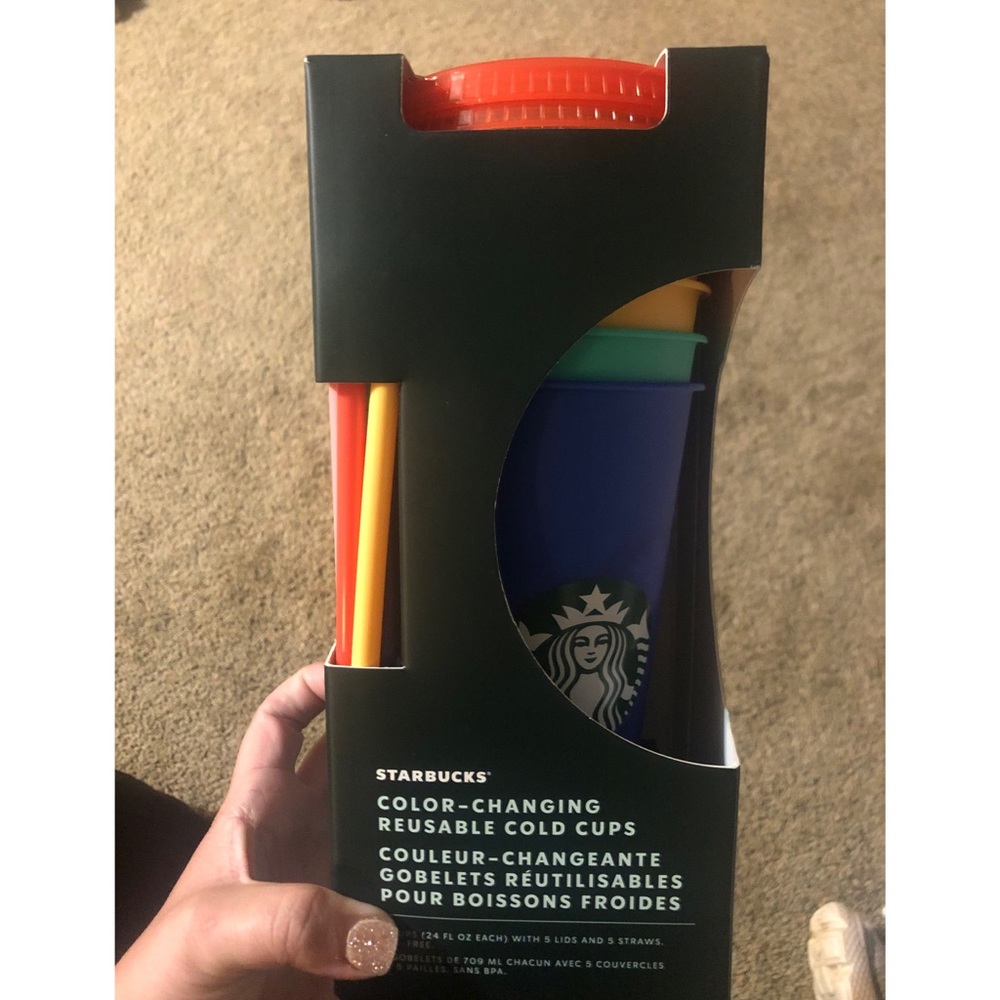 Brand new Starbucks color changing cups